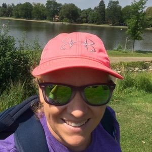 Meet your Posher, Laura